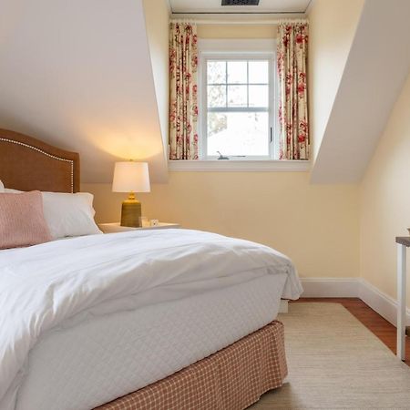 Margin Street Inn Westerly Bagian luar foto