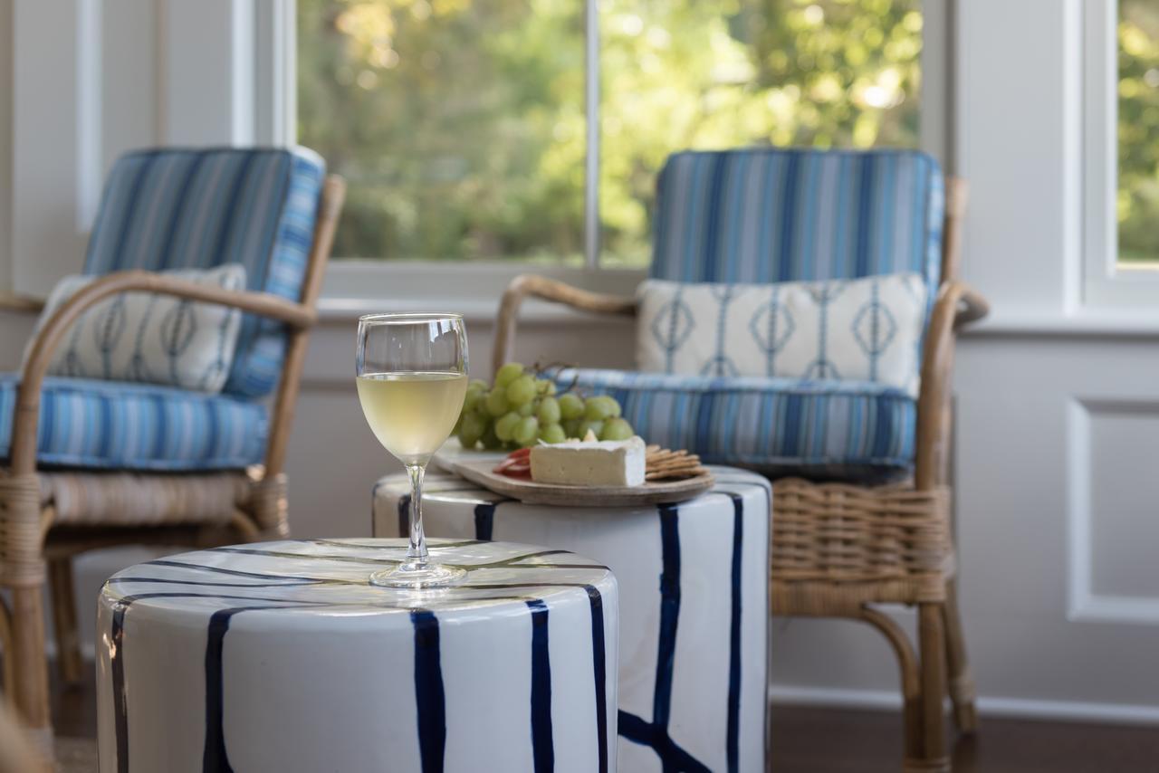 Margin Street Inn Westerly Bagian luar foto