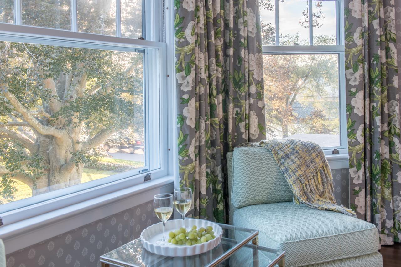 Margin Street Inn Westerly Bagian luar foto