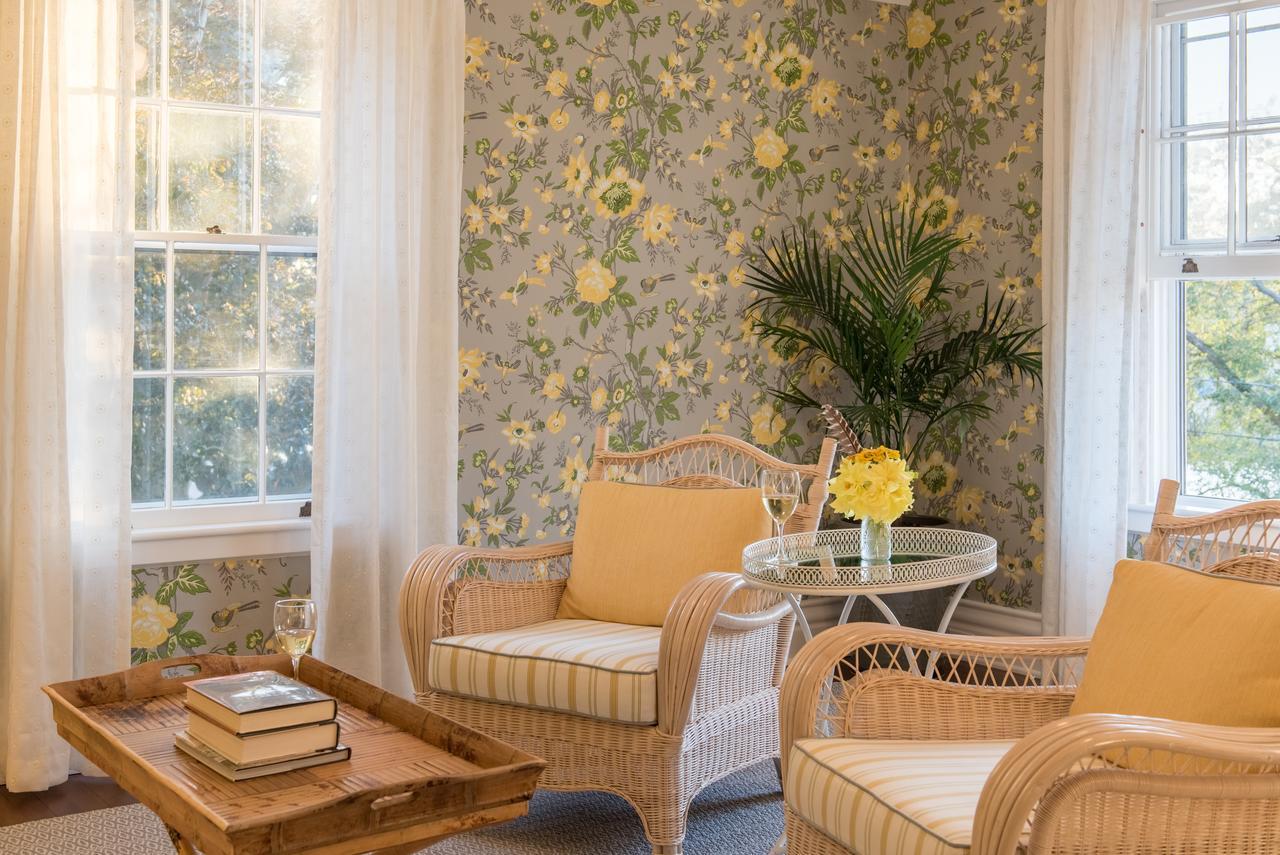 Margin Street Inn Westerly Bagian luar foto