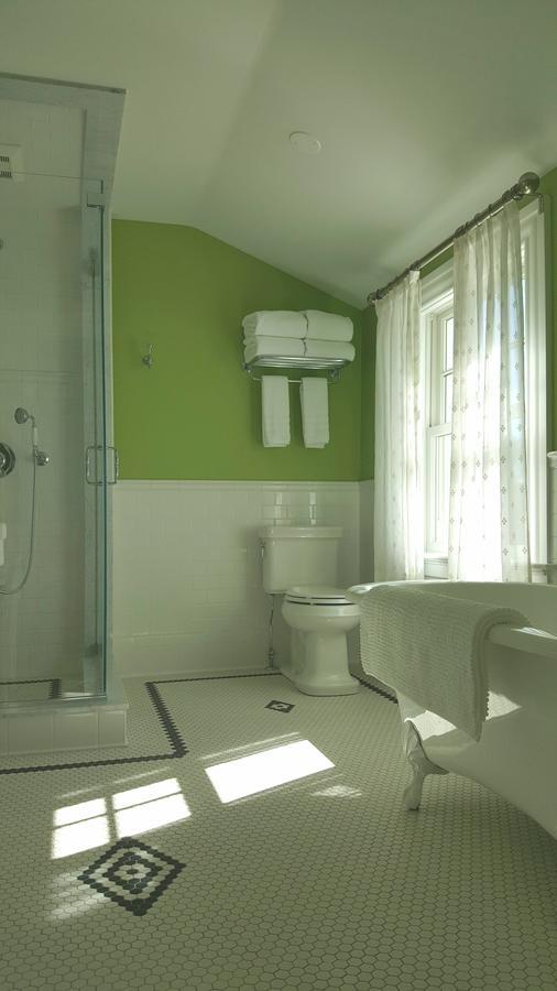 Margin Street Inn Westerly Bagian luar foto
