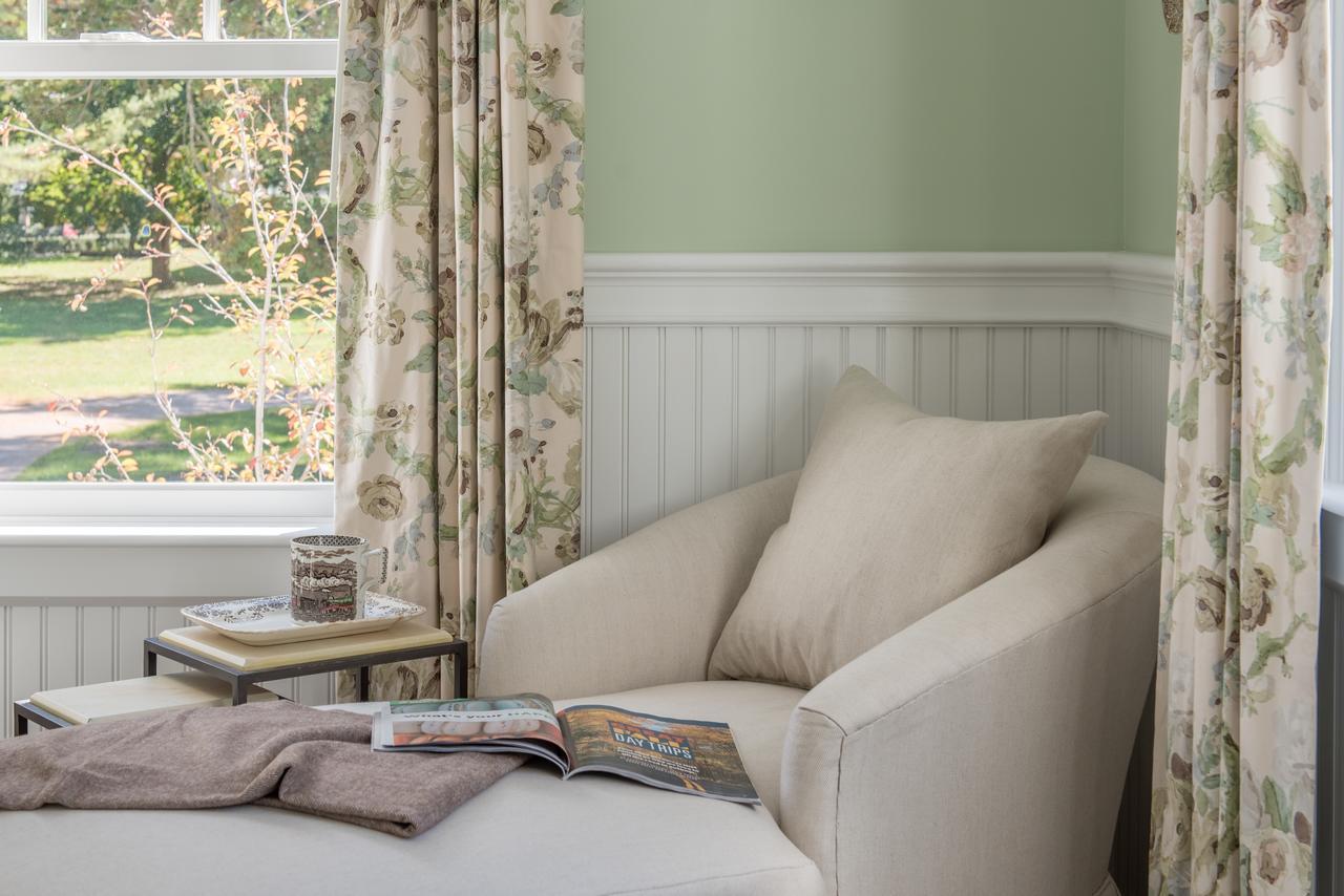 Margin Street Inn Westerly Bagian luar foto